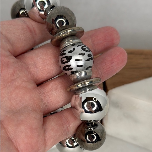 Vintage Estate Silver and Black Beaded Bracelet Lot C50 - Picture 4 of 6